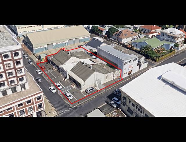639M² BUILDING FOR SALE IN OBSERVATORY